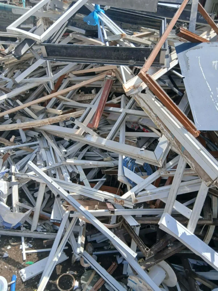 شراء سكراب الومنيوم جدة - وزن ونقل سكراب الألمنيوم